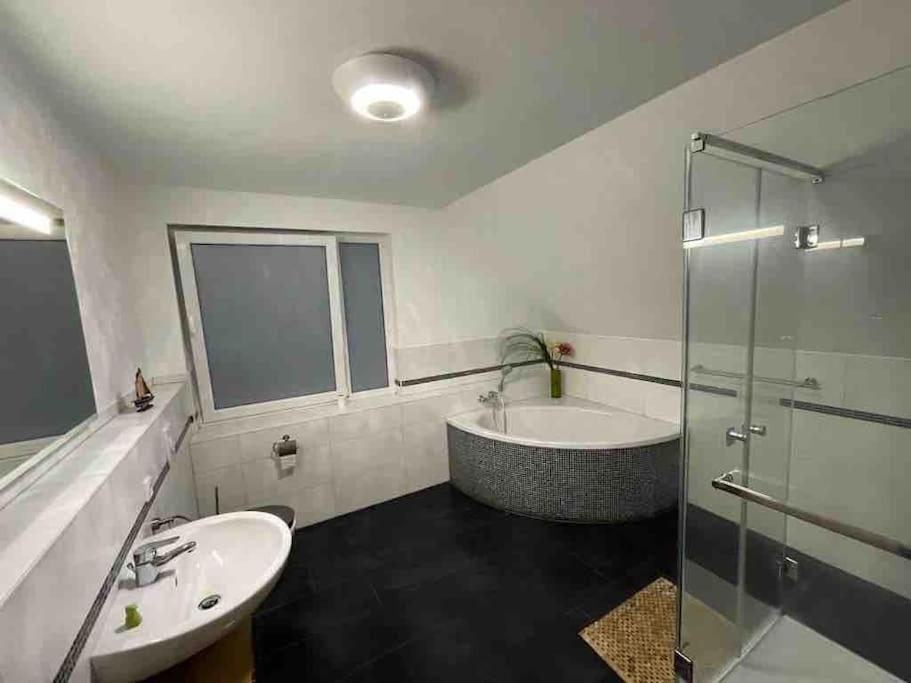 Willa Urban House For Families And Berlin Tourists Teltow Zewnętrze zdjęcie